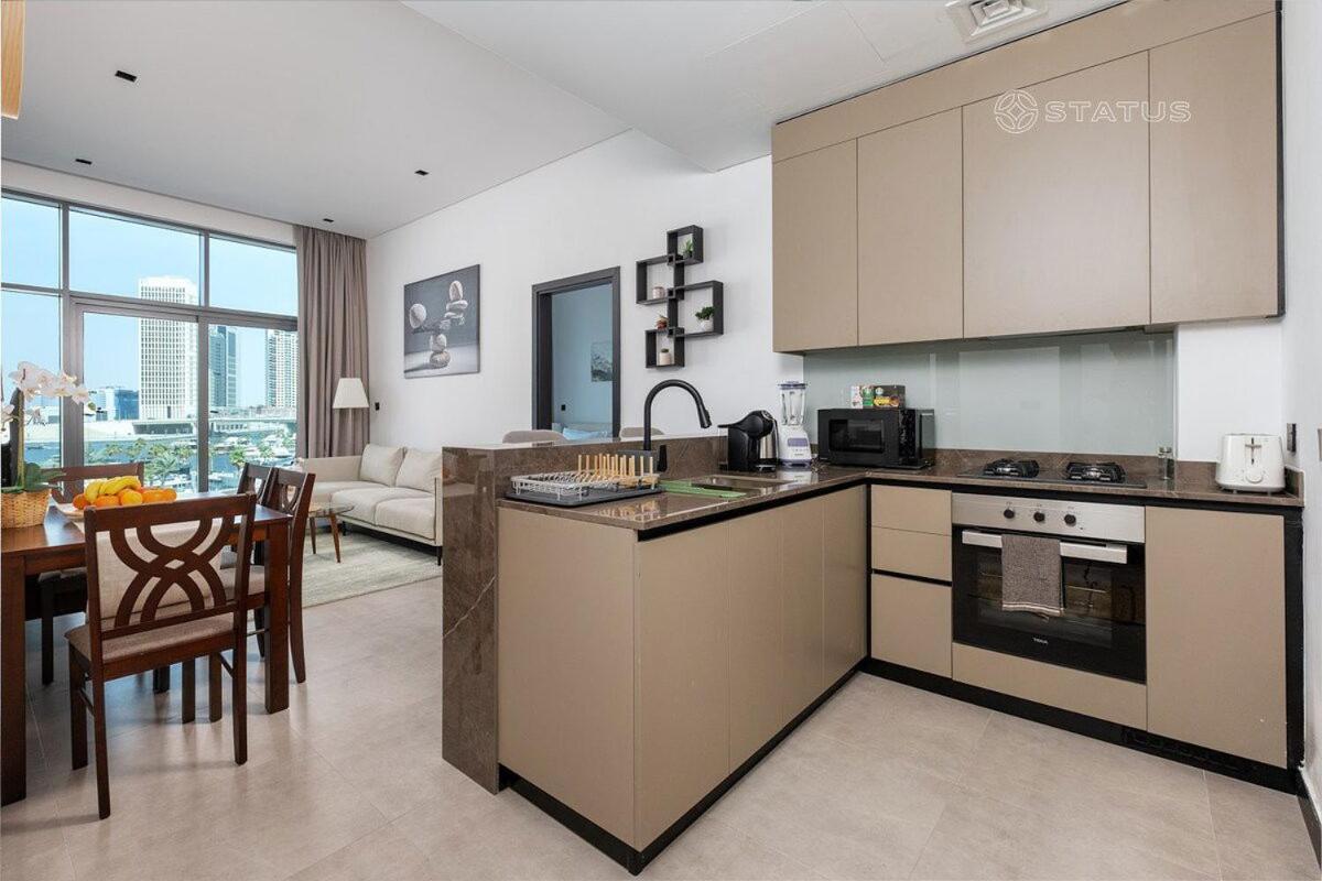 2br-bd-15ns Burj Khalifa Canal Views Dubai