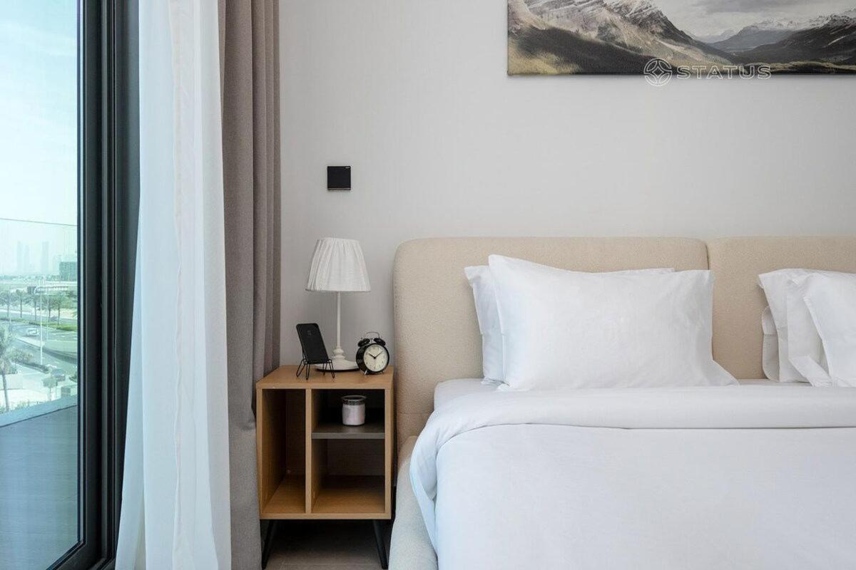 2br-bd-15ns Burj Khalifa Canal Views Dubai